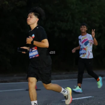 Runner Photo 3978669