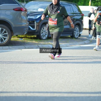 Runner Photo 3978676