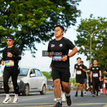 Runner Photo 3978687