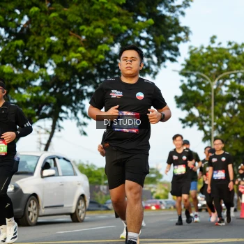 Runner Photo 3978700