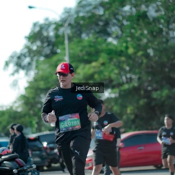 Runner Photo 3978723