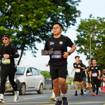 Runner Photo 3978725