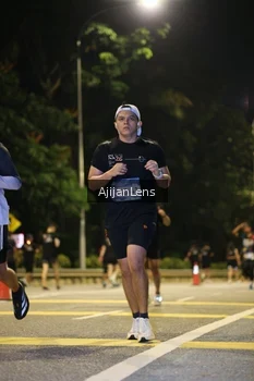 Runner Photo 3978730