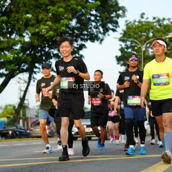 Runner Photo 3978737
