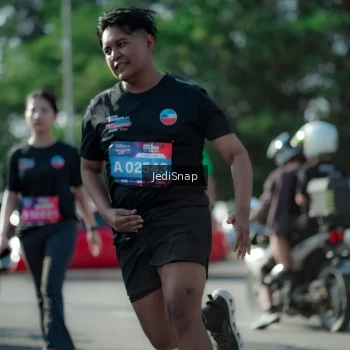 Runner Photo 3978761