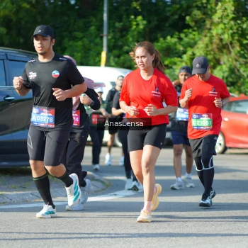 Runner Photo 3978770