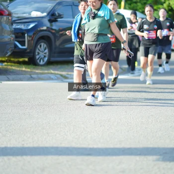 Runner Photo 3978773