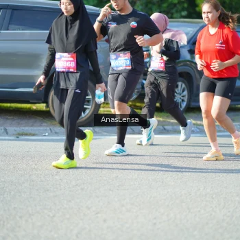 Runner Photo 3978789