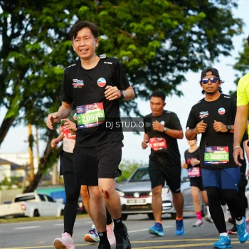 Runner Photo 3978790