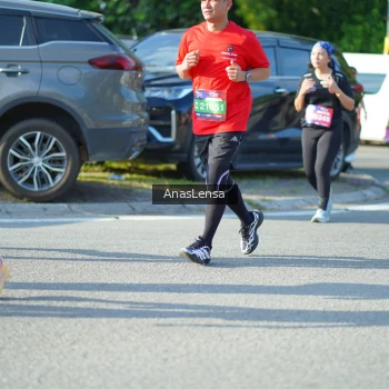 Runner Photo 3978810
