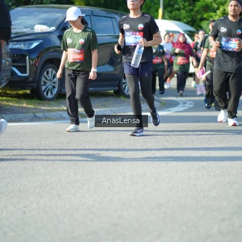 Runner Photo 3978886