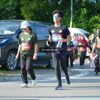 Runner Photo 3978891