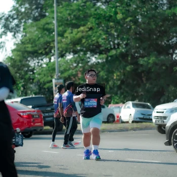 Runner Photo 3978924