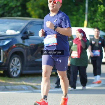 Runner Photo 3978943