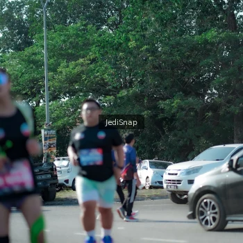 Runner Photo 3978957