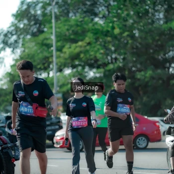 Runner Photo 3978987