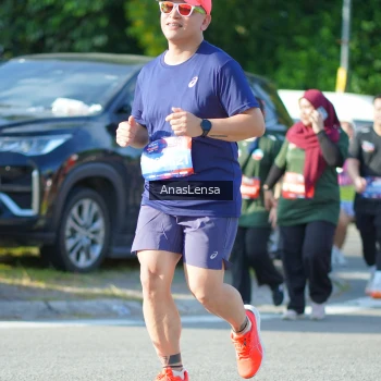 Runner Photo 3978995