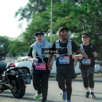Runner Photo 3978998