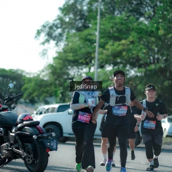 Runner Photo 3979062