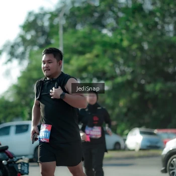 Runner Photo 3979086