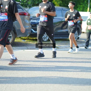 Runner Photo 3979253
