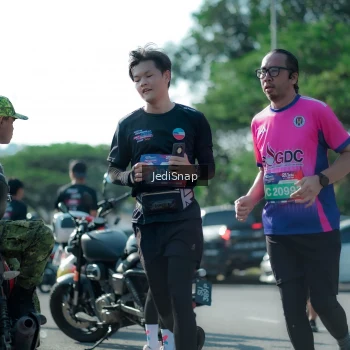 Runner Photo 3979276