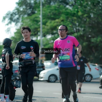 Runner Photo 3979313
