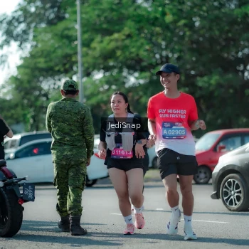 Runner Photo 3979348