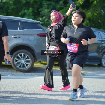 Runner Photo 3979373