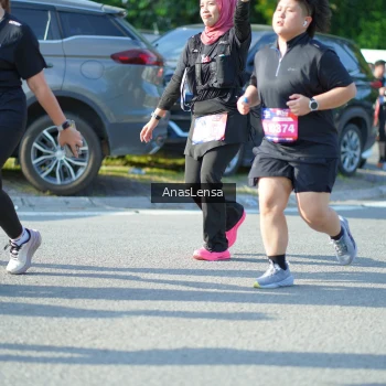 Runner Photo 3979377
