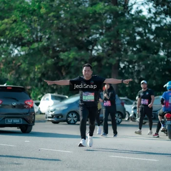 Runner Photo 3979422