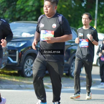 Runner Photo 3979536
