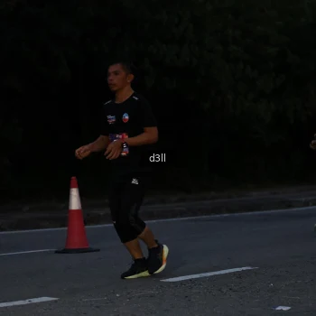 Runner Photo 3979575