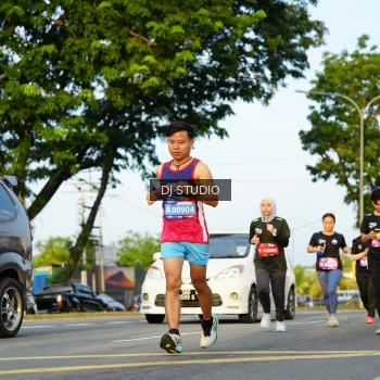 Runner Photo 3979656