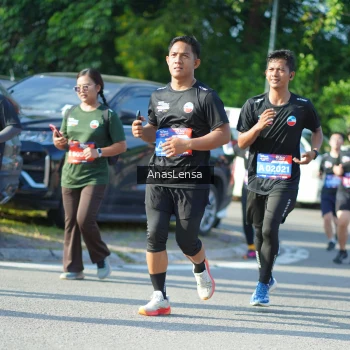 Runner Photo 3979701