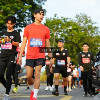 Runner Photo 3979876