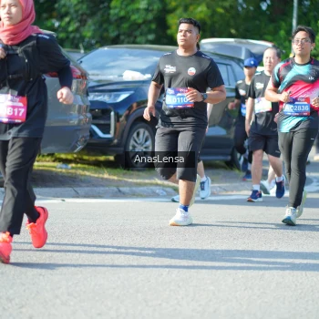 Runner Photo 3979890