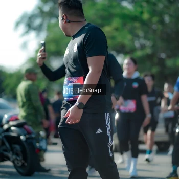 Runner Photo 3979955