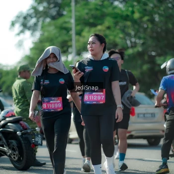 Runner Photo 3979971