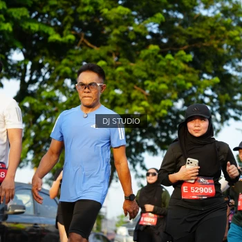 Runner Photo 3980110