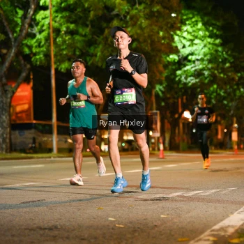 Runner Photo 3980184