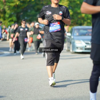 Runner Photo 3980397