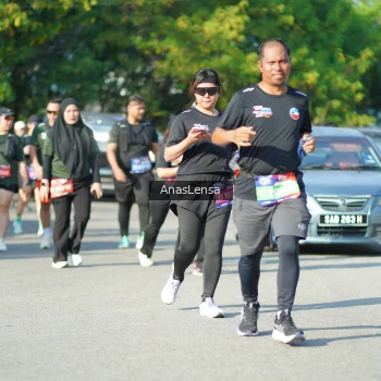 Runner Photo 3980430