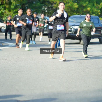 Runner Photo 3980602
