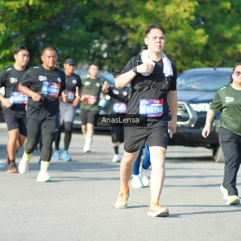 Runner Photo 3980605