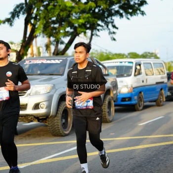 Runner Photo 3980625