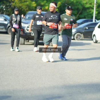 Runner Photo 3980780