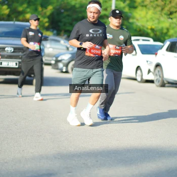 Runner Photo 3980791