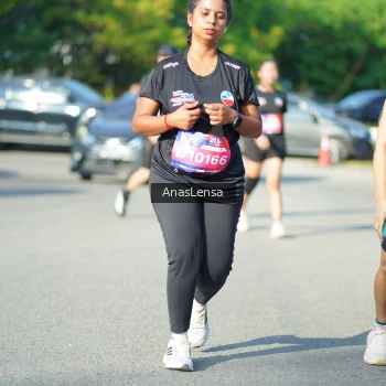 Runner Photo 3980944