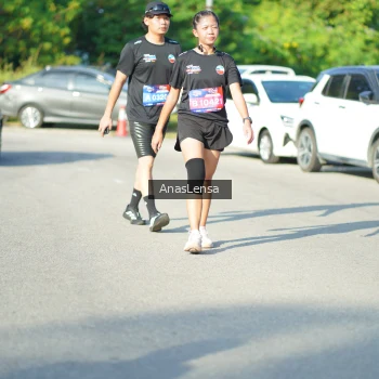 Runner Photo 3980981